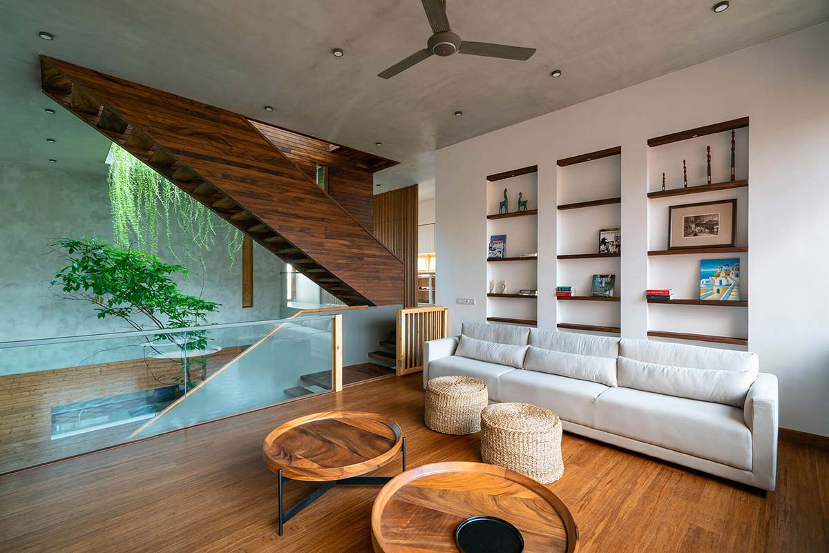 Tropical modernism in a home called Casa de Silva